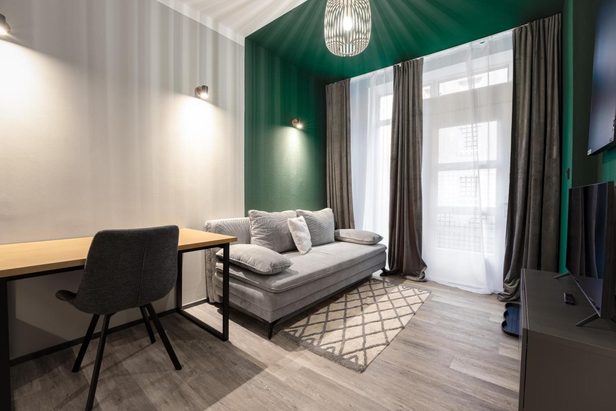 Modern Living Apartment - 3-Zimmer - Nuernberg Nord, Ruhige Seitenstrasse, Fusslaeufig Strassenbahn Bagian luar foto